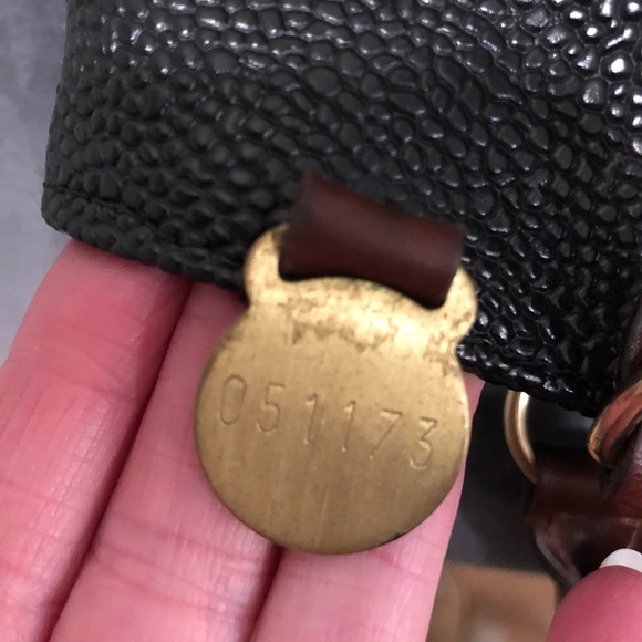 Authentic Vintage Mulberry Scotch Grain Handbag - Picture 4 of 13